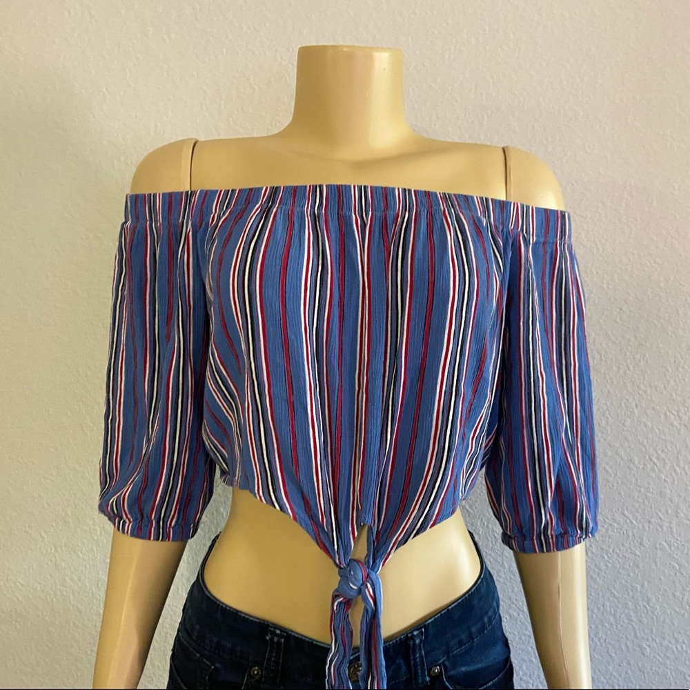 AMBIANCE off shoulder crop top blue/white/red